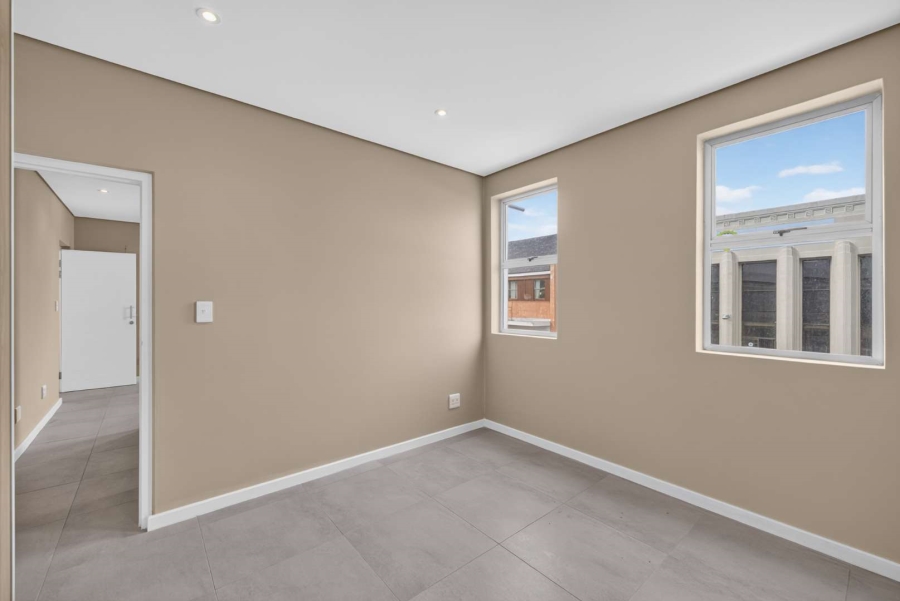 1 Bedroom Property for Sale in Fish Hoek Western Cape